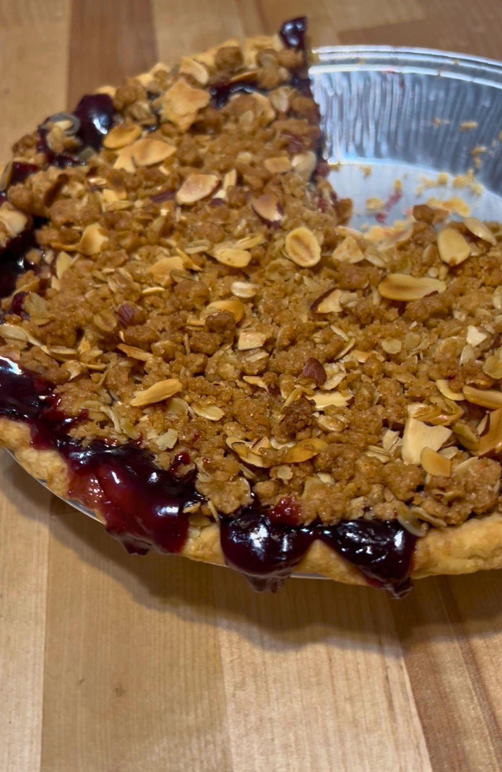 Cherry Almond Crumble Pie